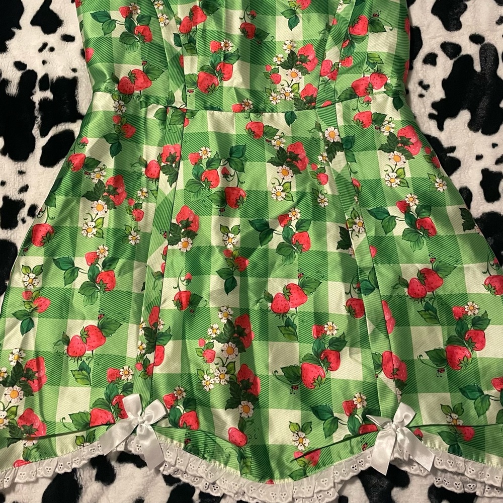 *SOLD OUT* Plus Zing in Spring Mini Dress - Picture 3 of 7